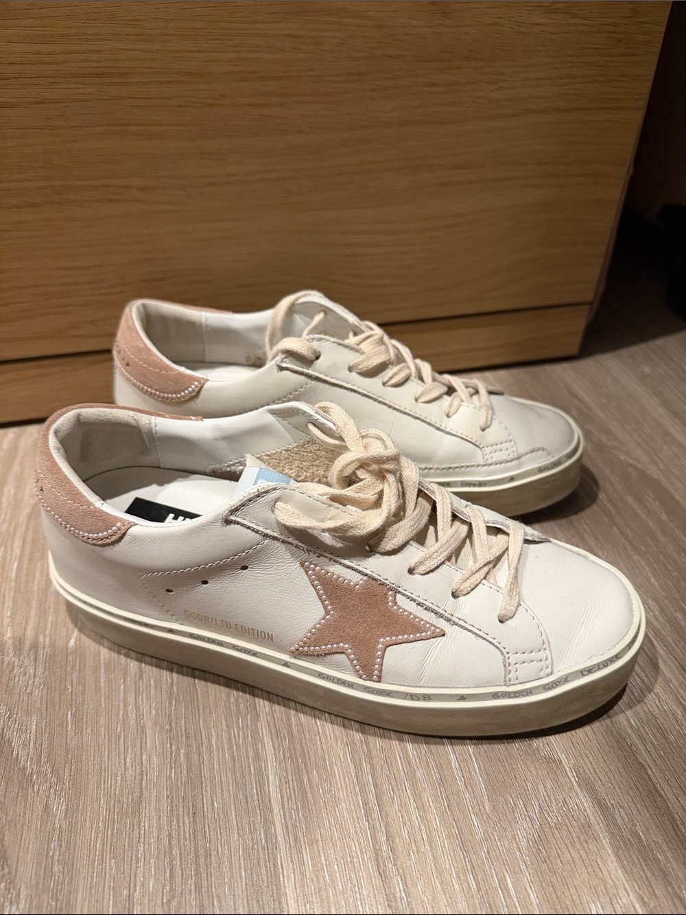 Women’s Golden Goose Sneakers
